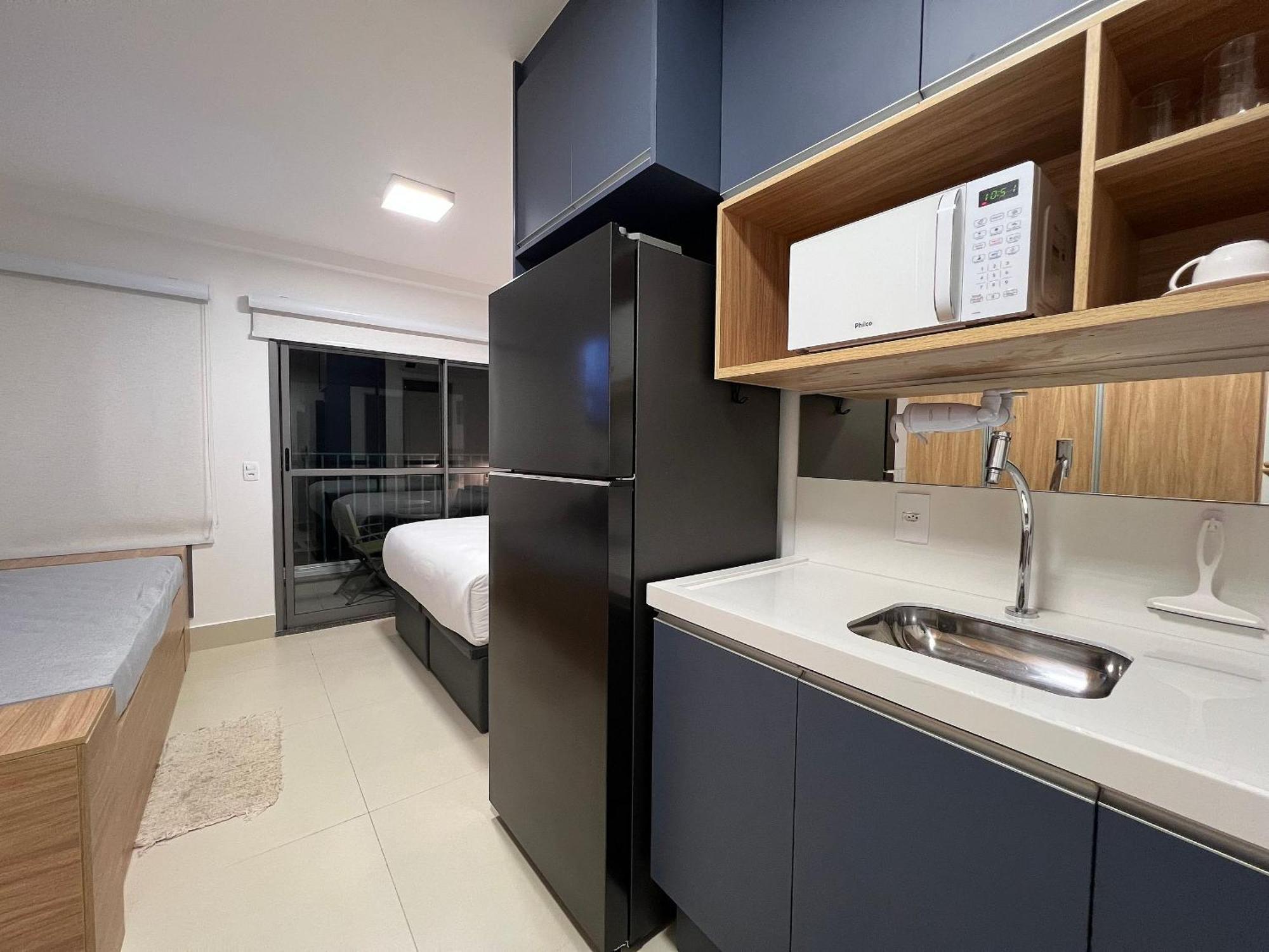 Lindos Na Liberdade Ac/wf/proximo Ao Metro Apartment